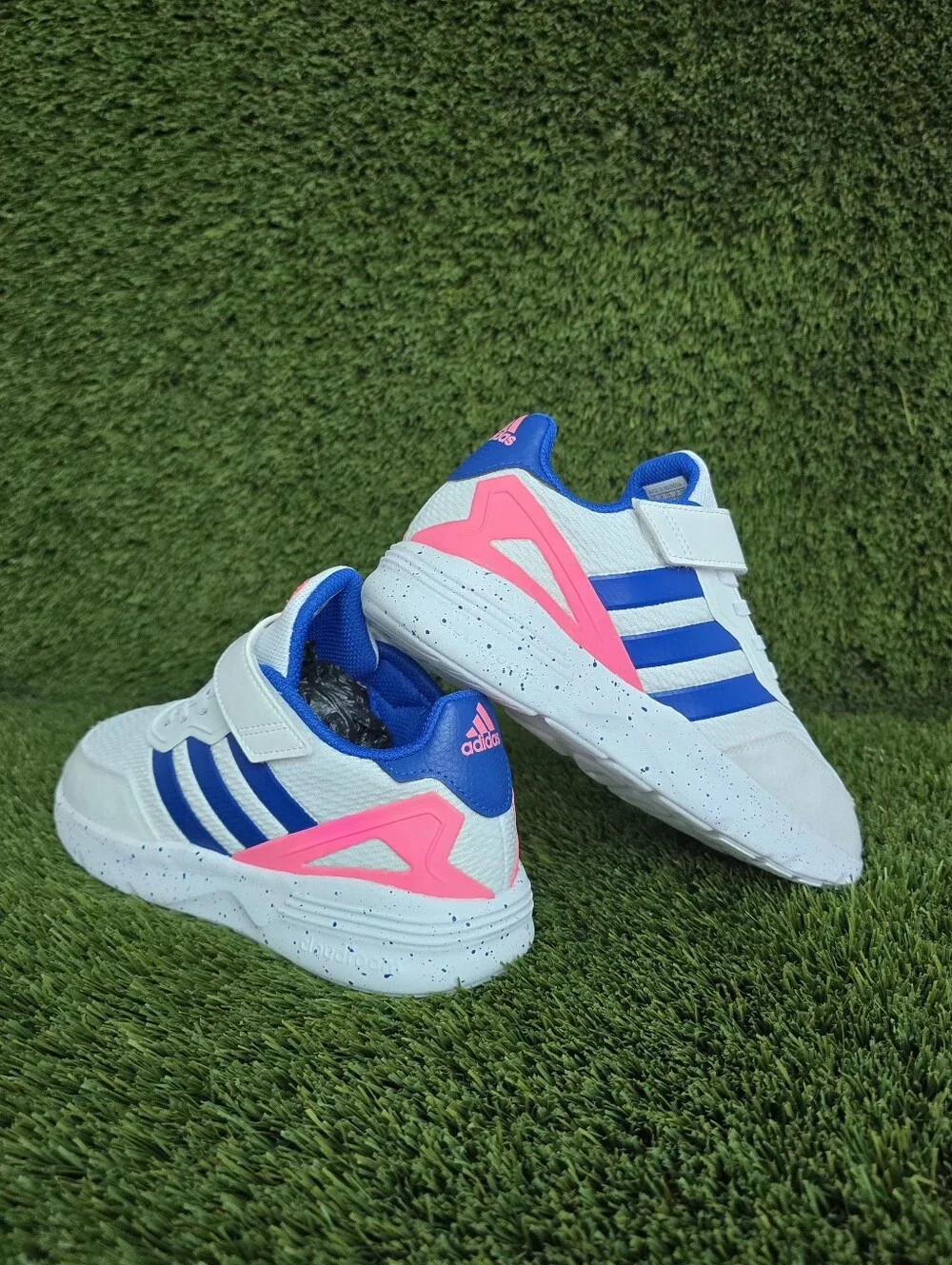 ADIDAS Nebzed Sneakers